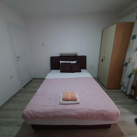 Apartment Matovic Kragujevac Room photo